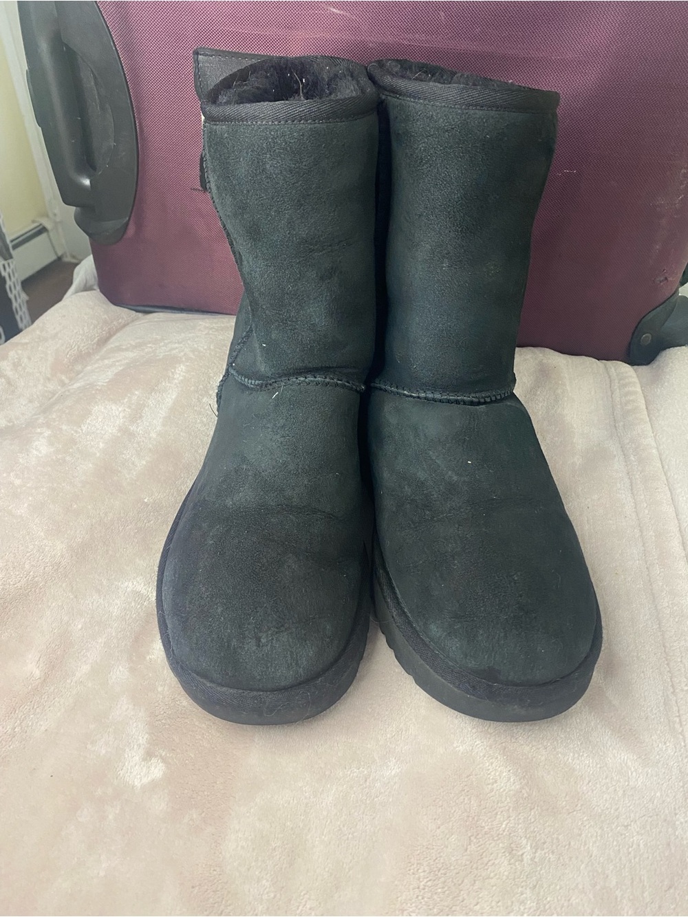 Ugg classic Womens boots size 9